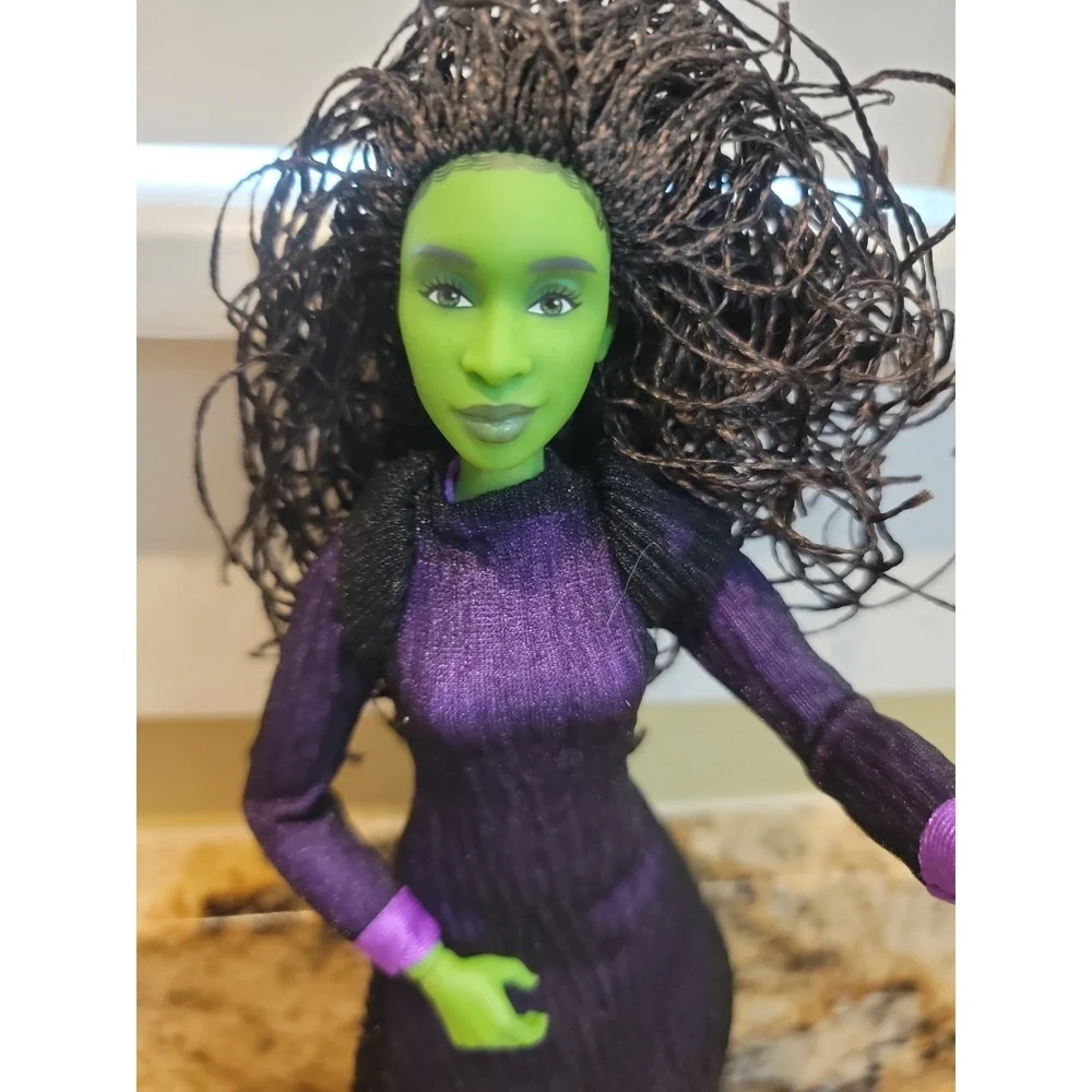 Universal Pictures' Wicked Deluxe Elphaba Fashion Doll Only